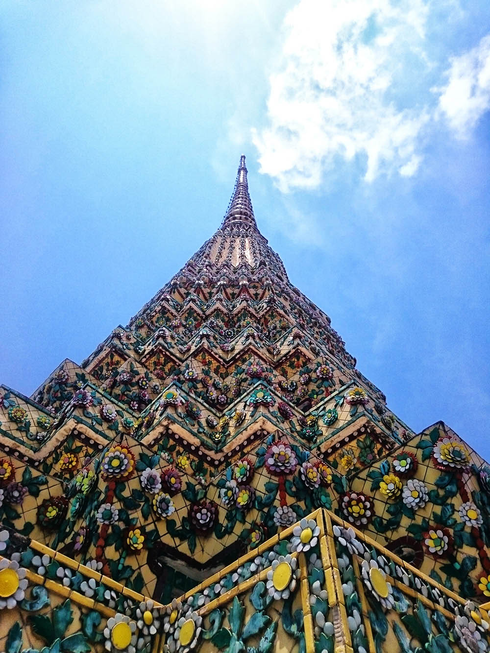 Salah satu bangunan di Wat Pho